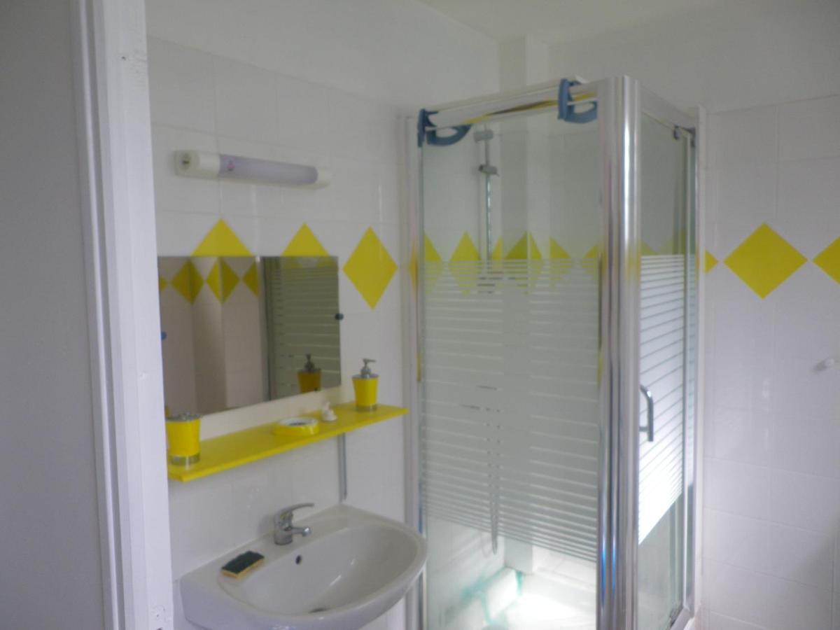 شقة Immeuble Nebot Grand-Bourg  المظهر الخارجي الصورة
