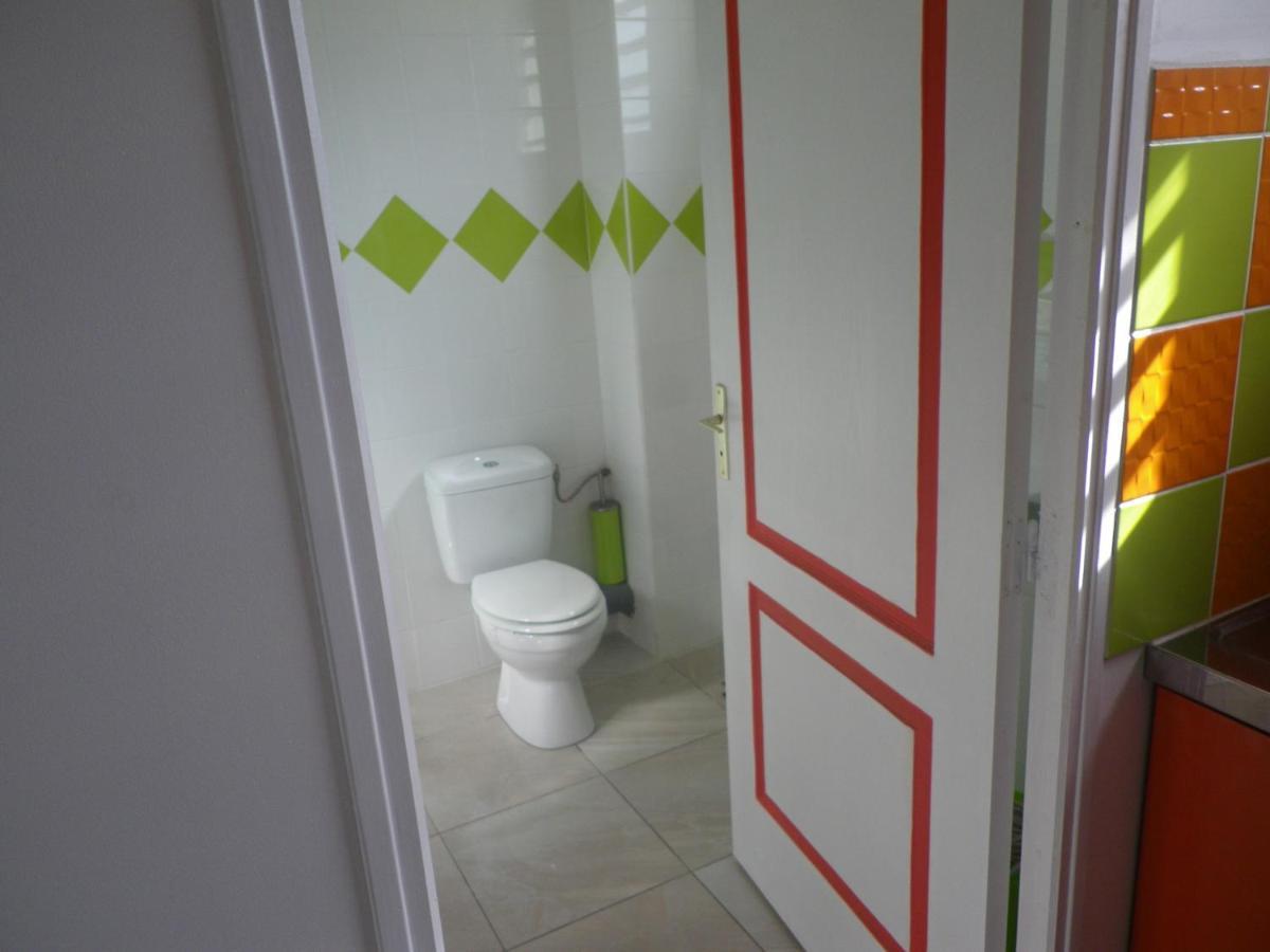 شقة Immeuble Nebot Grand-Bourg  المظهر الخارجي الصورة